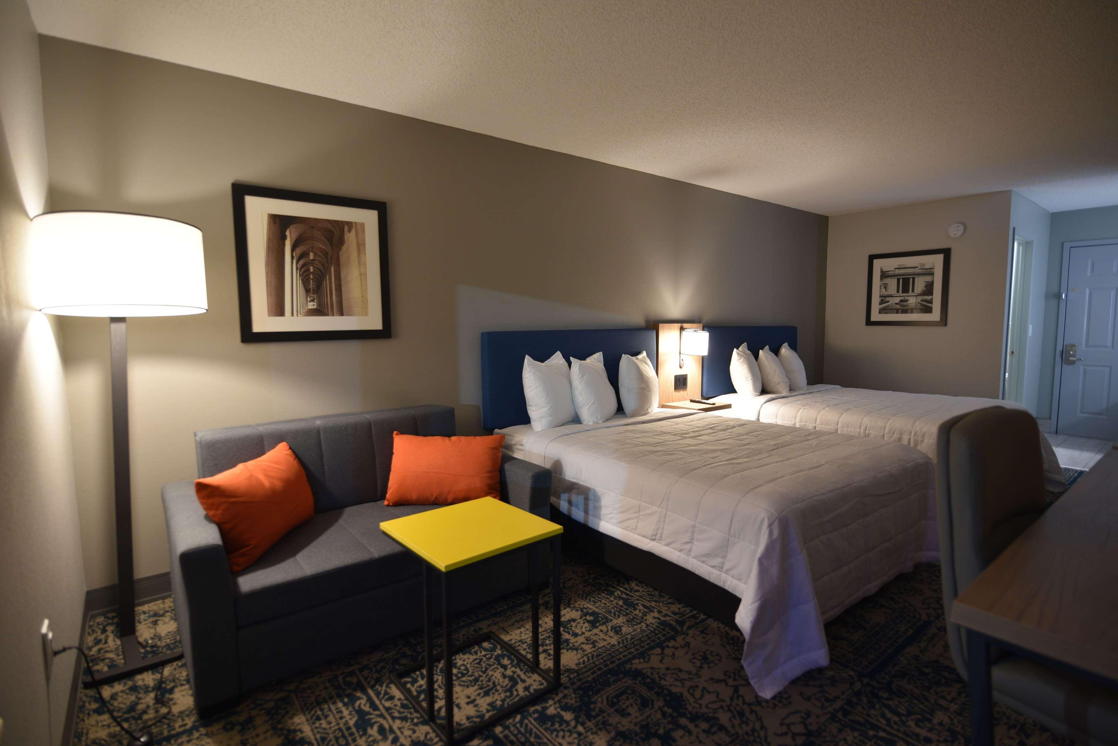 เบย์มอนต์ บาย วินด์แฮม ไพน์โกรฟ Hotel Pine Grove  ภายนอก รูปภาพ